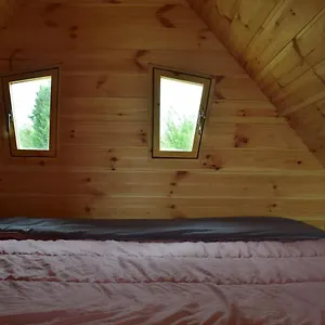 Les Cabanes Magiques De Mariegillou Séjour chez l'habitant Avrilly